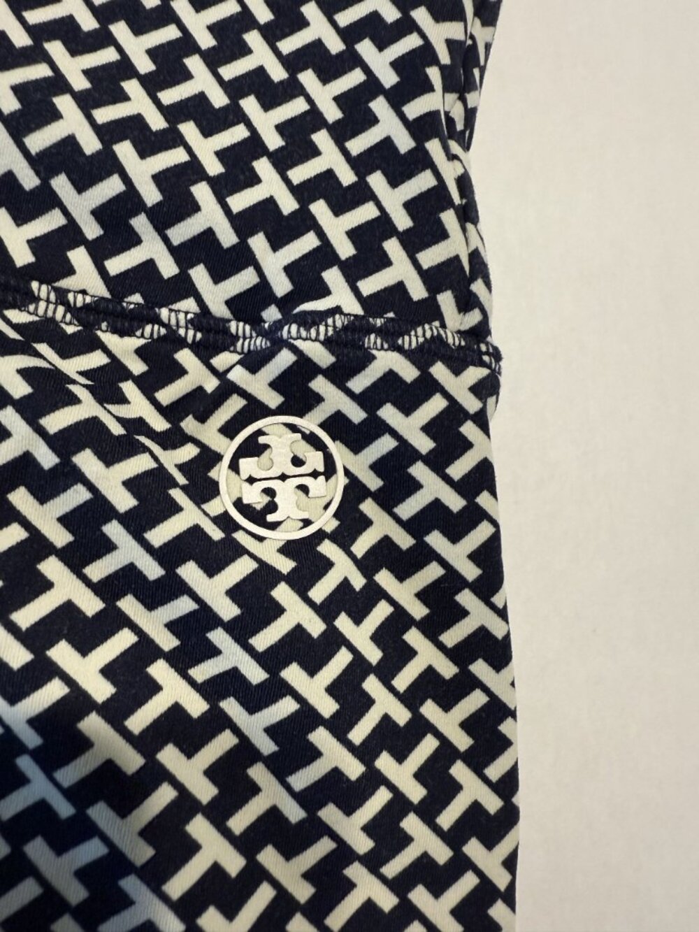 Tory Burch Sport Black White Compression Logo Biker Shorts Women's Size Small S - Picture 4 of 7